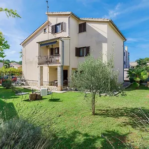 Zrinka-2 By Interhome Apartmán